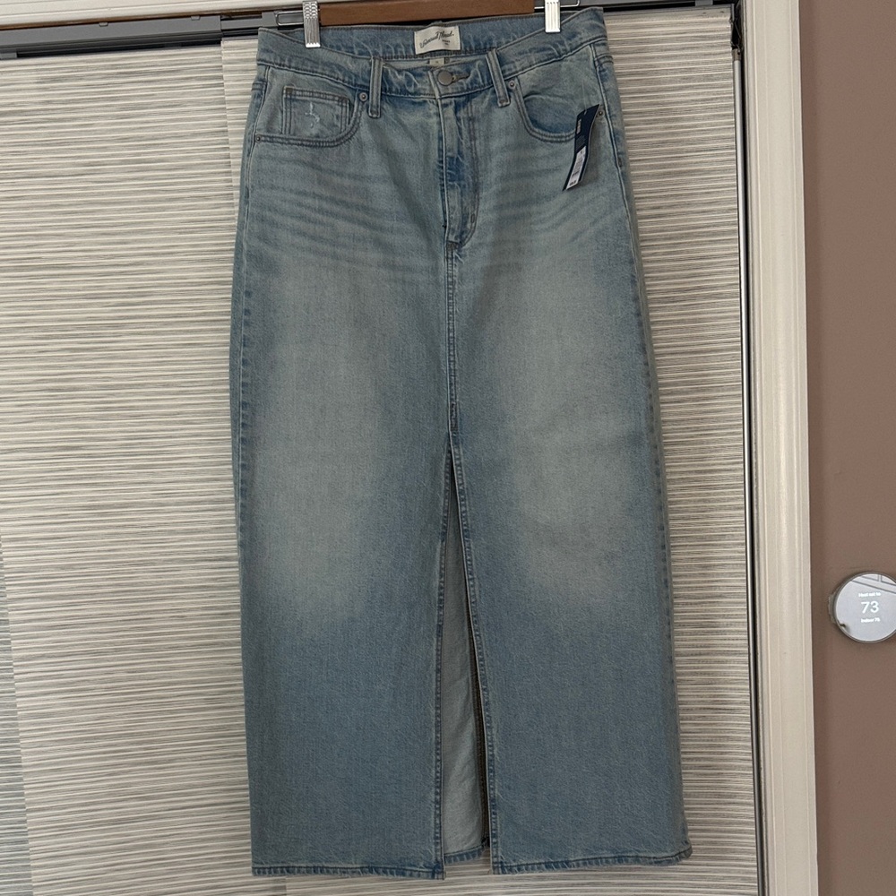 Universal Thread Light Blue Denim Skirt